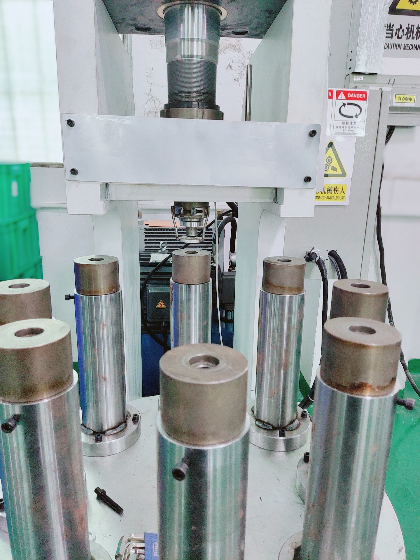 自動(dòng)化生產(chǎn)，工藝更穩(wěn)定